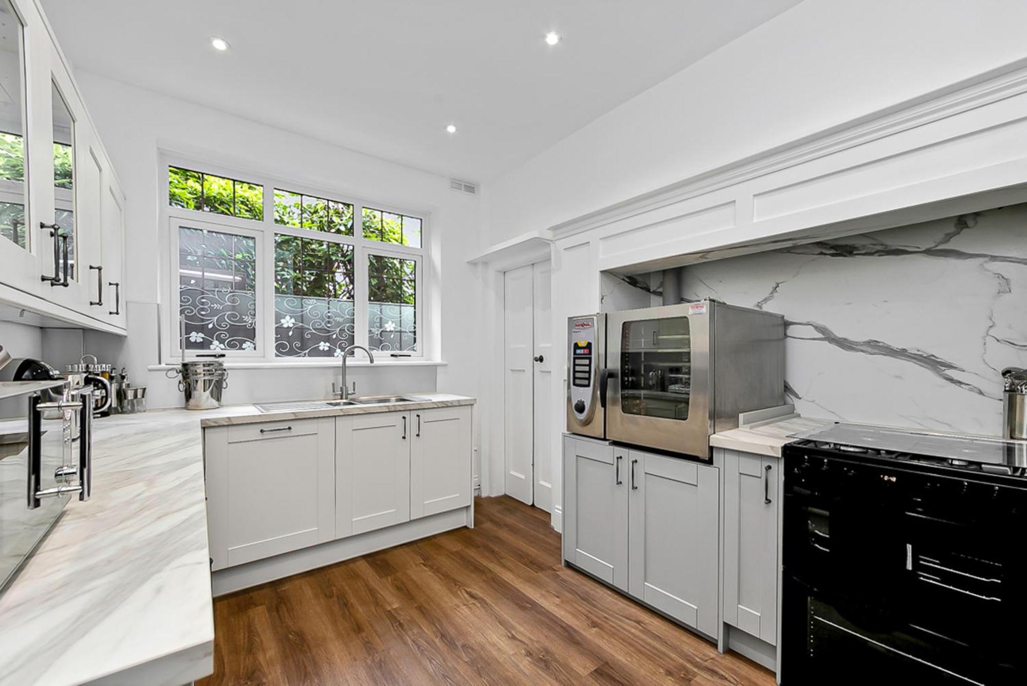 Tudor Grange Bournemouth Buitenkant foto