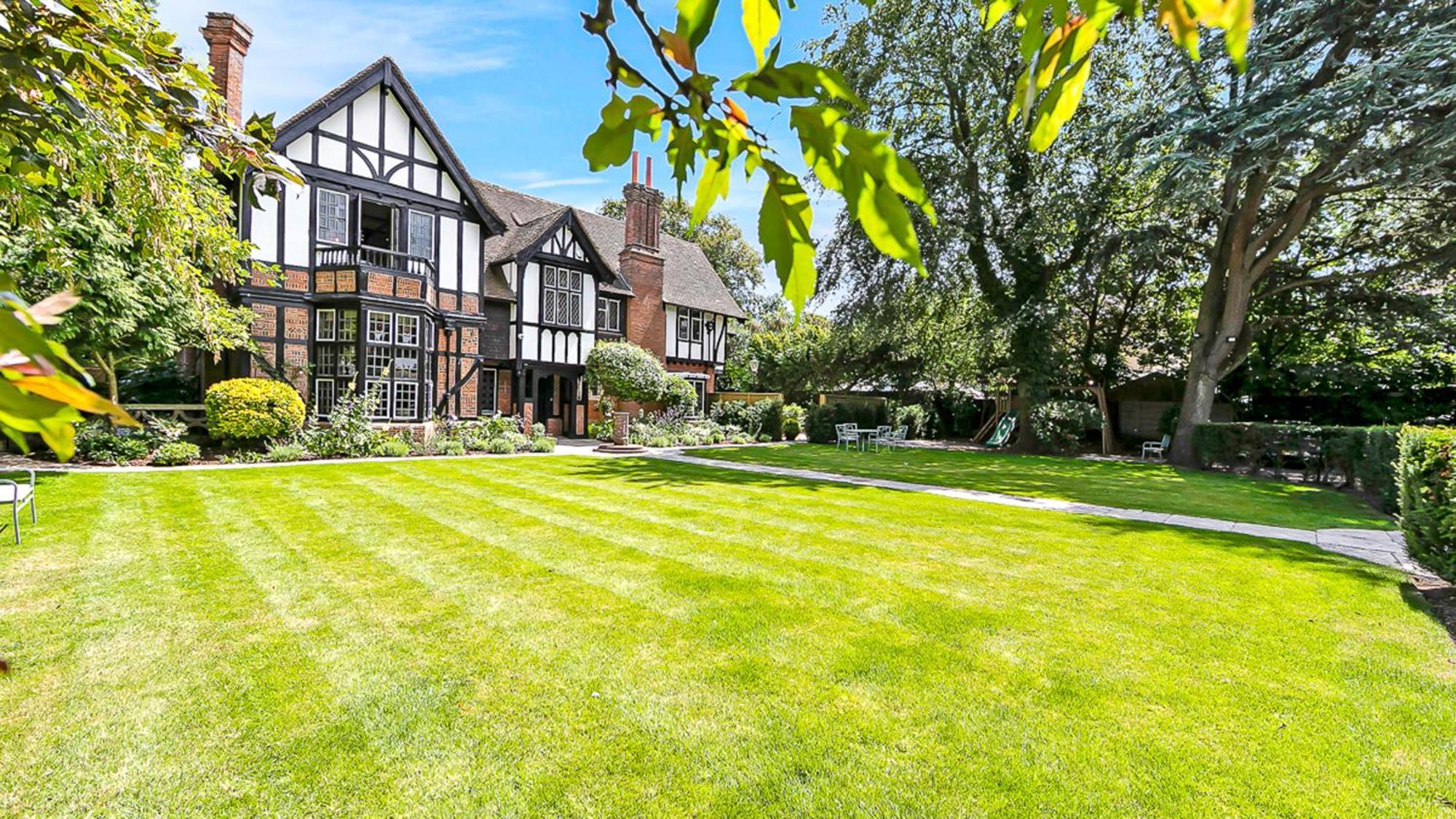 Tudor Grange Bournemouth Buitenkant foto